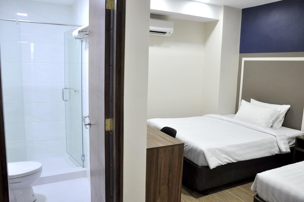 S Hotel & Residences Cebu Екстер'єр фото